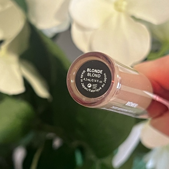 ONE/SIZE BROWKIKI • TINTED NOURISHING BROW GEL • VARIOUS COLORS AVAILABLE - Picture 5 of 13